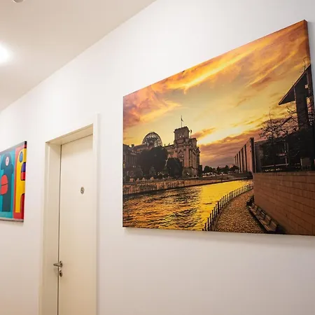 Midel Hostel