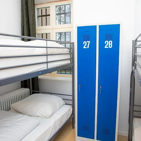 Hostel Midel *
