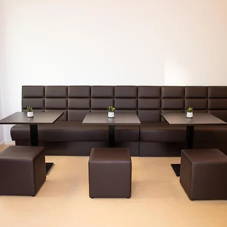 Midel Hostel
